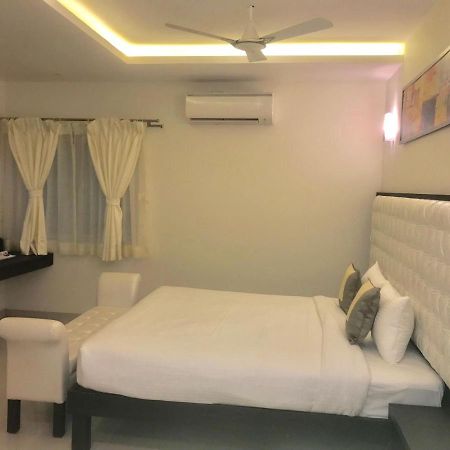 Krishna Beach Resort & Spa Colva Exterior foto