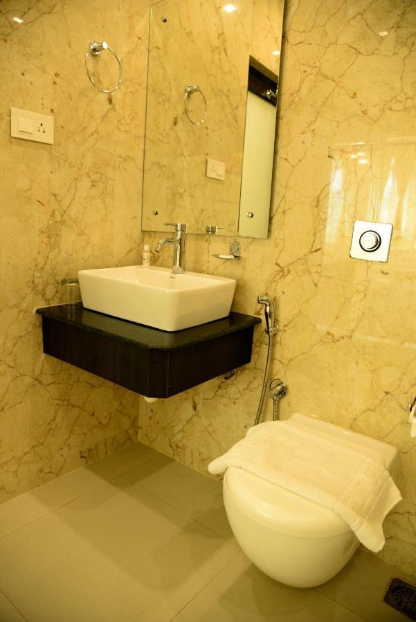 Krishna Beach Resort & Spa Colva Exterior foto