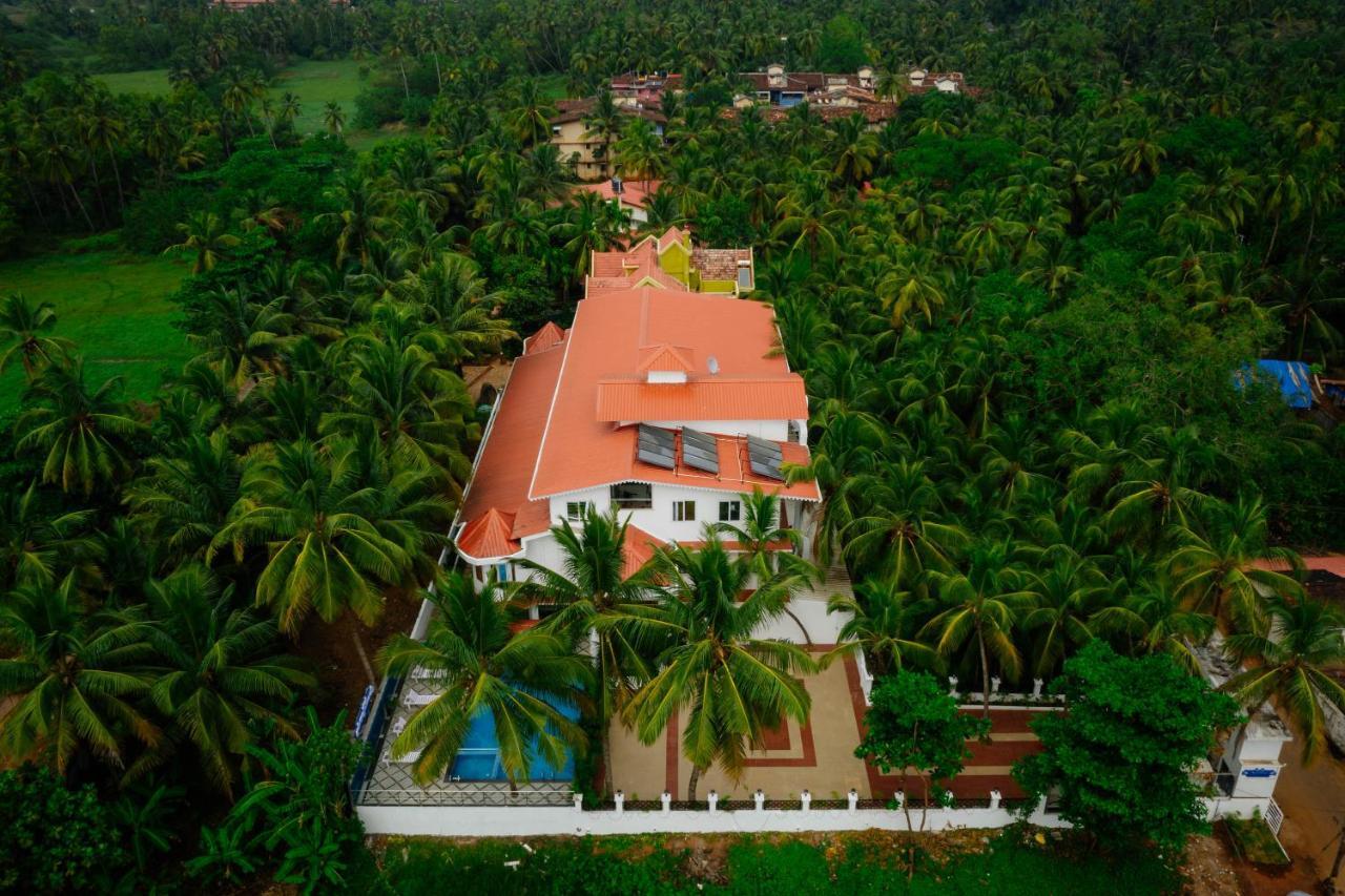Krishna Beach Resort & Spa Colva Exterior foto